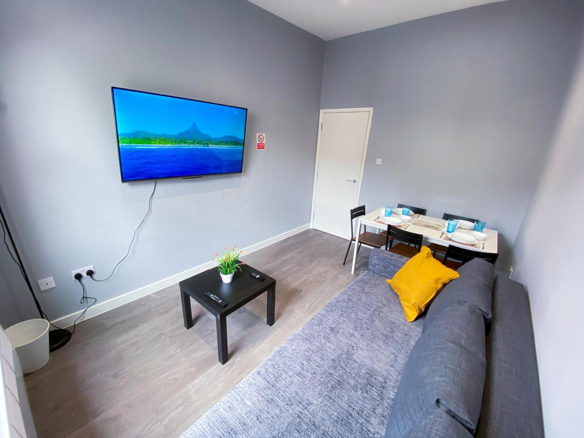 Modern 1 Bedroom Flat In Wood Green London Ngoại thất bức ảnh